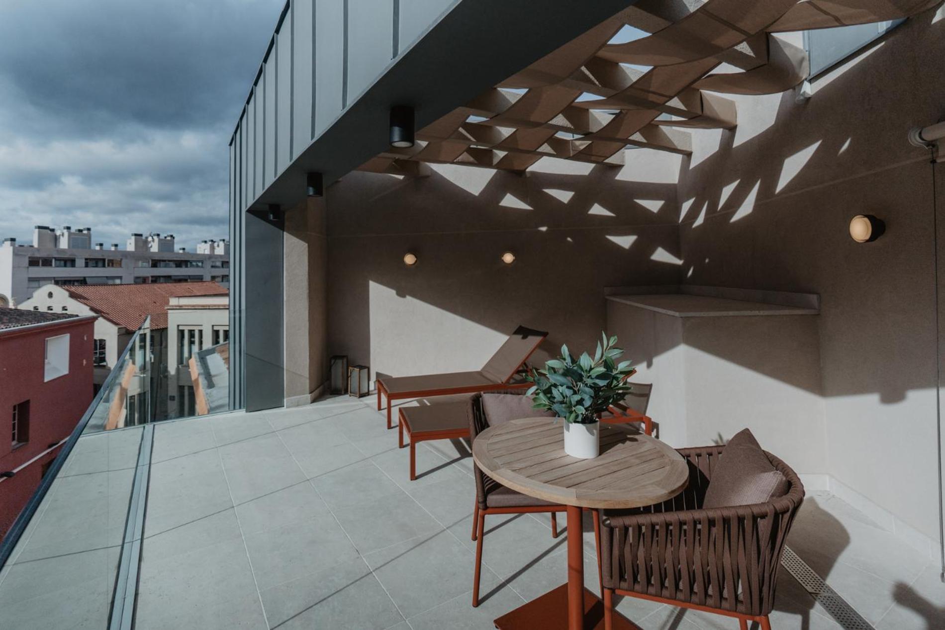 Hotel Petit Luxe Тераса Екстериор снимка